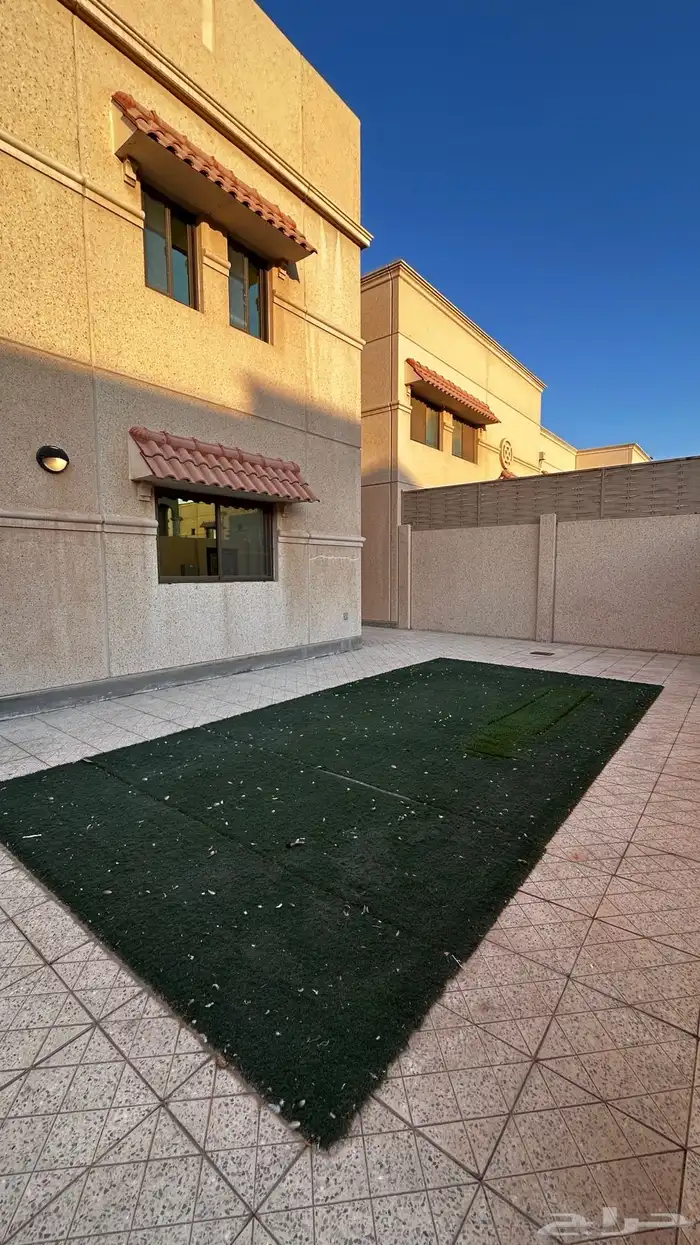 فيلا A1 للبيع في حي جلمودة 4