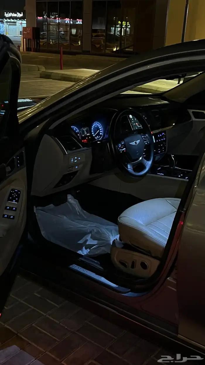 سياره جنسيس g80 5