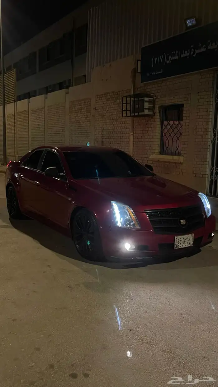 كاديلاك CTS v6 2012 للبيع او البدل المناسب 3