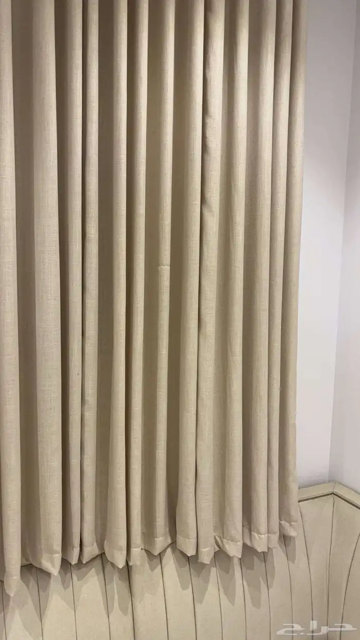 جلسه ارضيه مع الستاير والفرشه ومساند ظهر وستاره وفرشه جديده 5