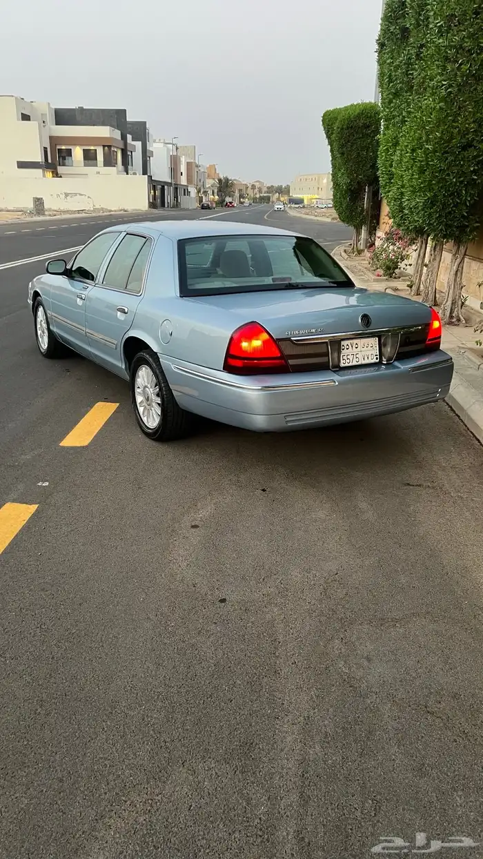 فورد جراند ماركيز ممشى قليل نظيف جدا 1