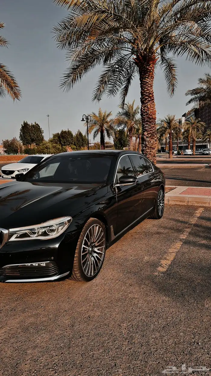 BMW 730li بي ام دبليو 4