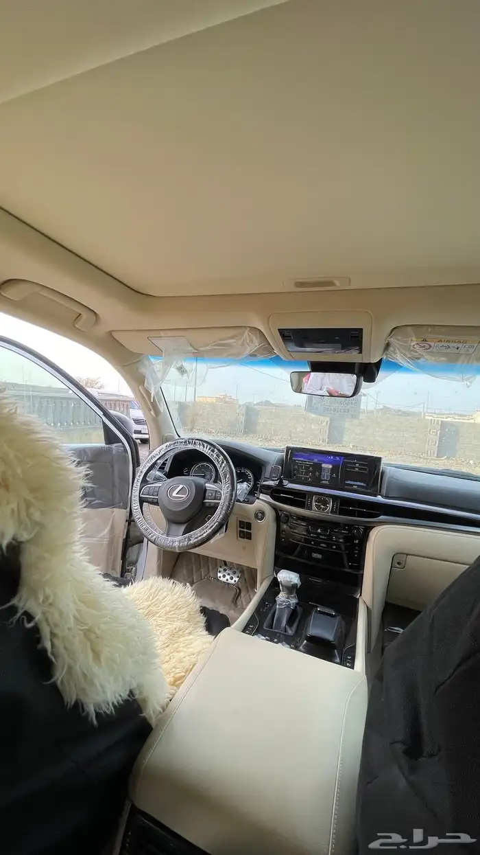 لكزس جيب مخزن شبة الجديد موديل 2019 10