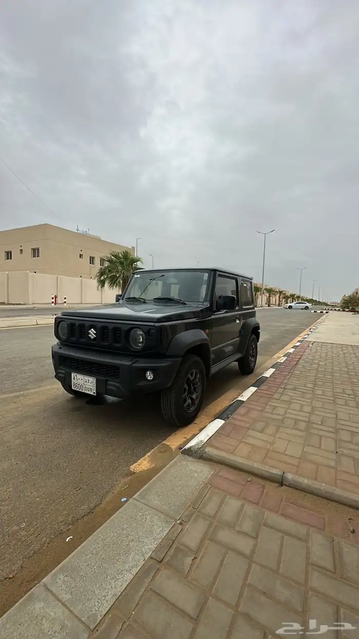 جمني سوزوكي 2025 اسود للتقبيل 2