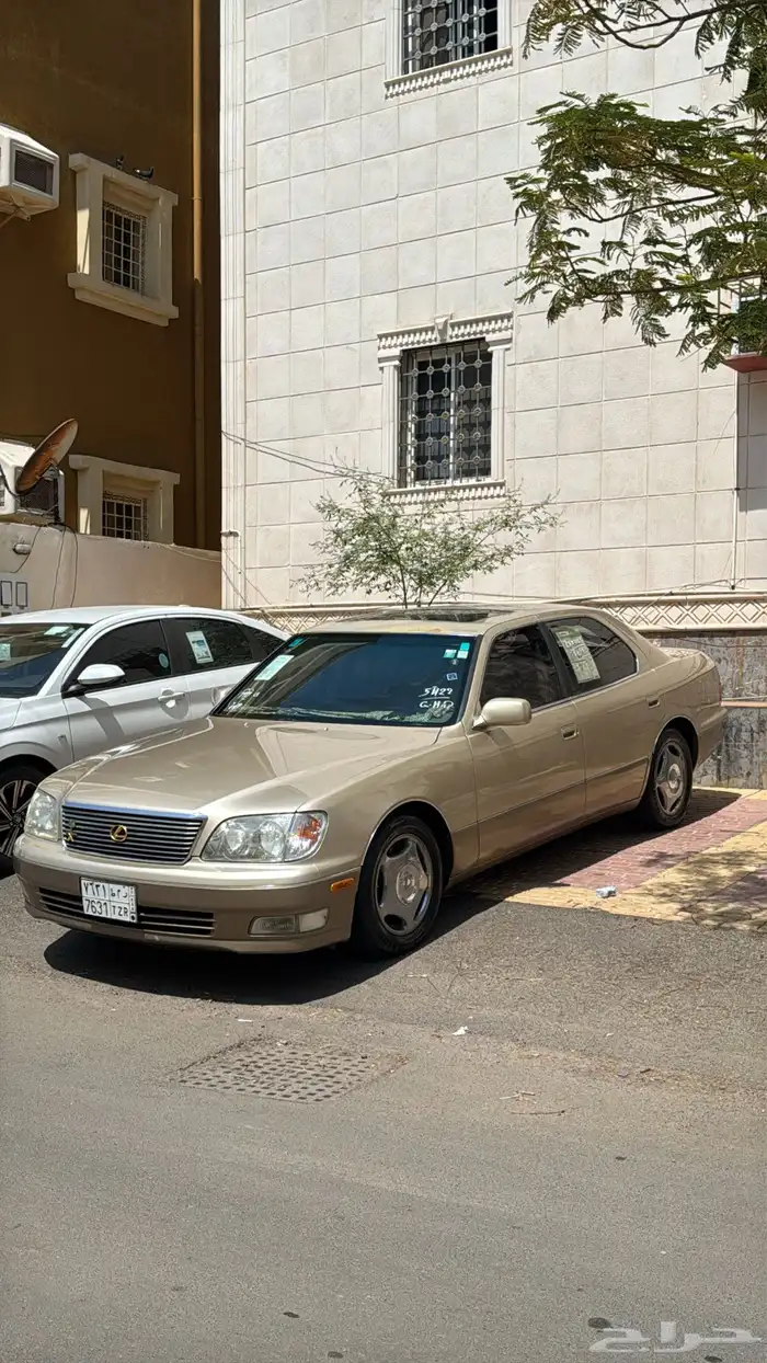 لكزس LS400 موديل 1999 18