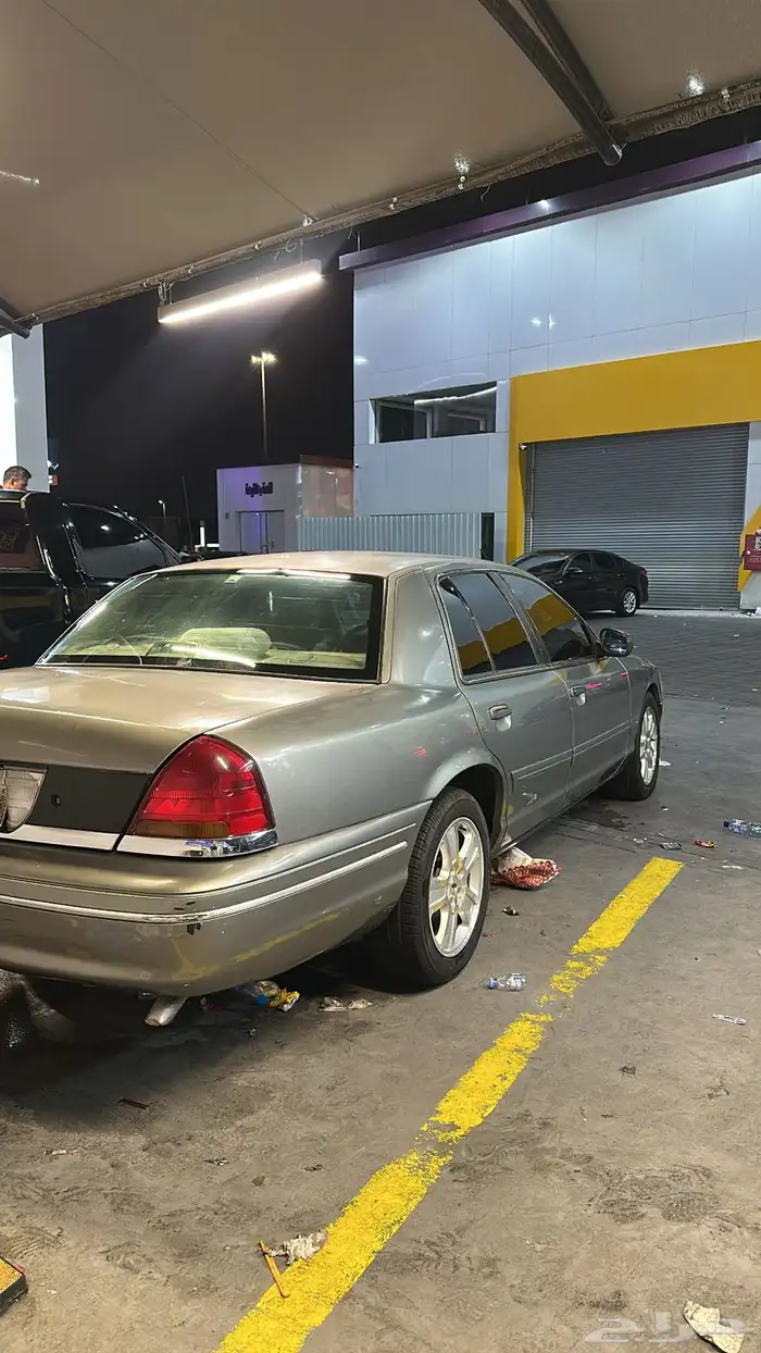 فورد 2002 فكتوريا امريكي 3