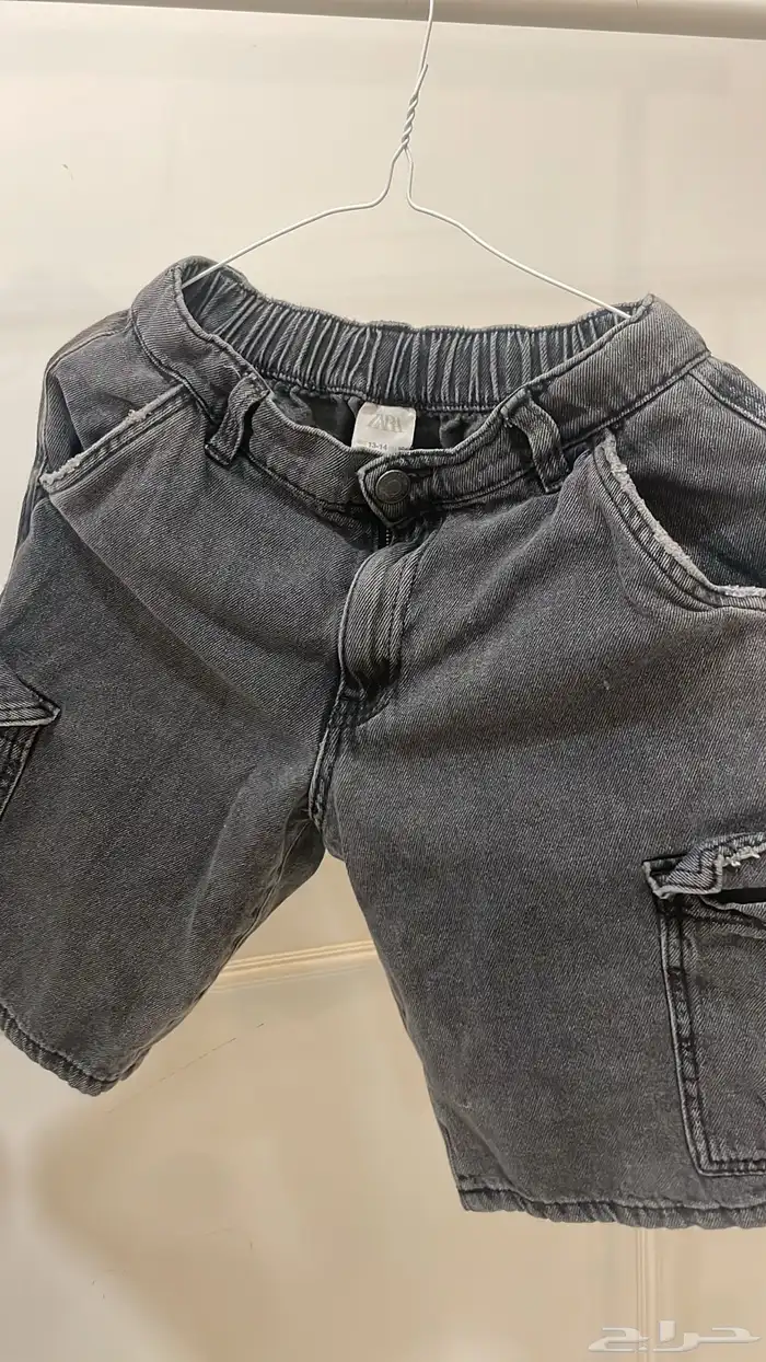ملابس 19