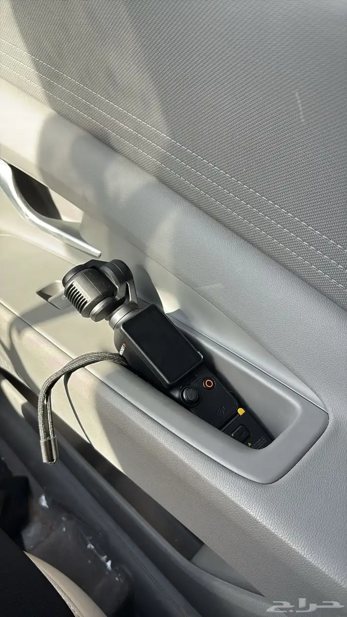 كاميرا اوزمو بوكيت للتفلوقات والتصوير 1