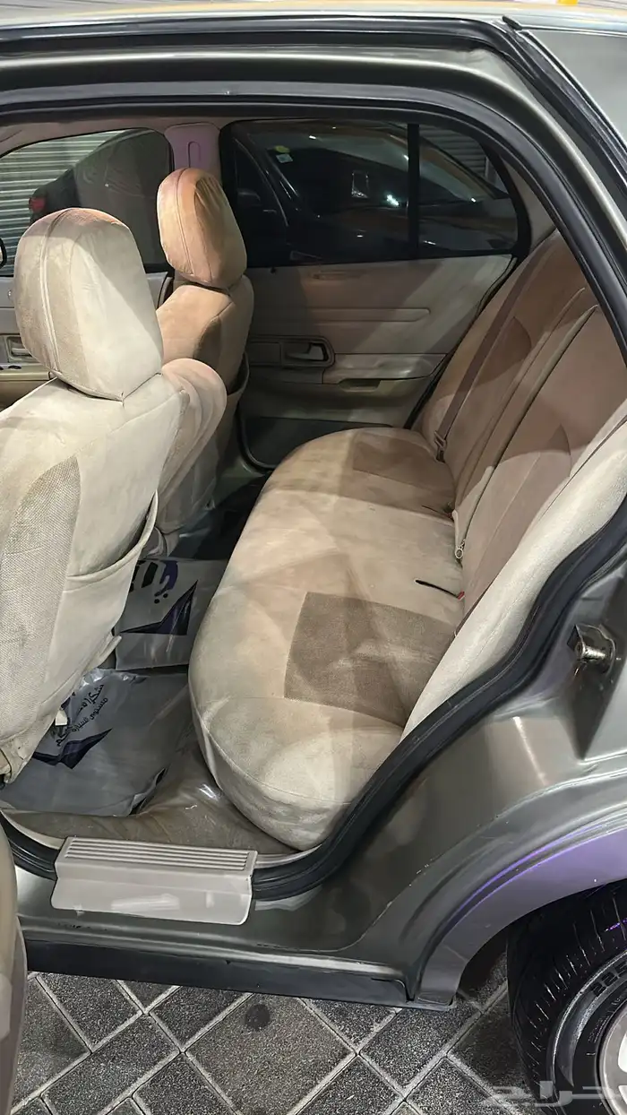 فورد 2002 فكتوريا امريكي 11