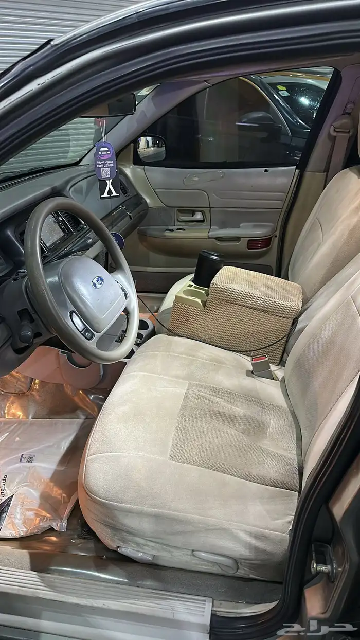 فورد 2002 فكتوريا امريكي 13