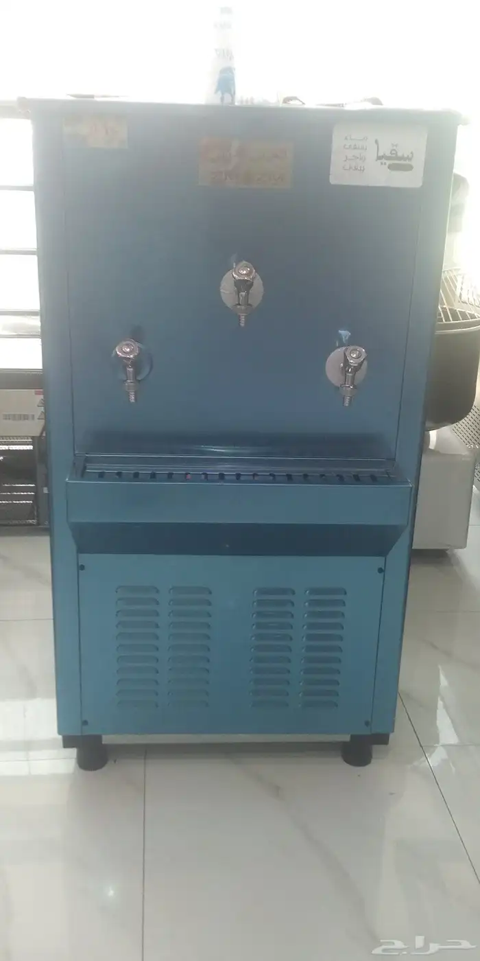 يقوم المصنع العربي بتصنيع ادوات المطاعم وغرف التبريد والتجمي 4