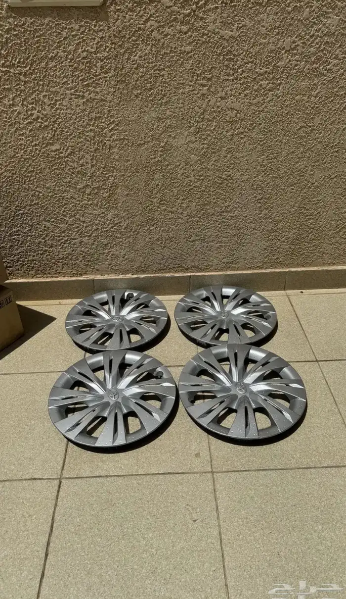 جنوط كامري حديد مع طيس طقمين 3