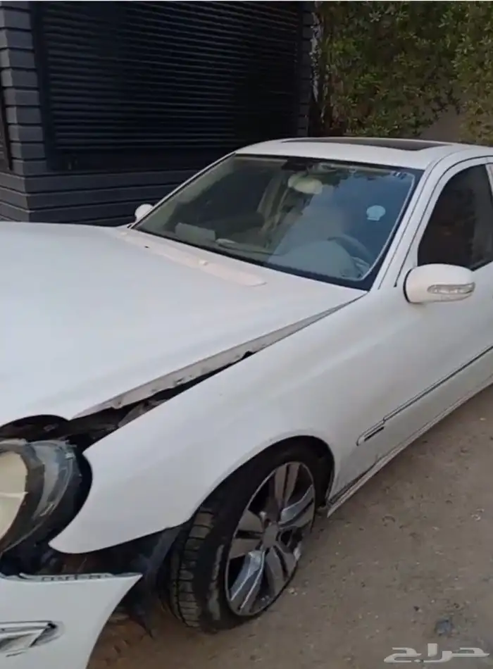 مرسيدس 2005 E240 للبيع تشليح 3