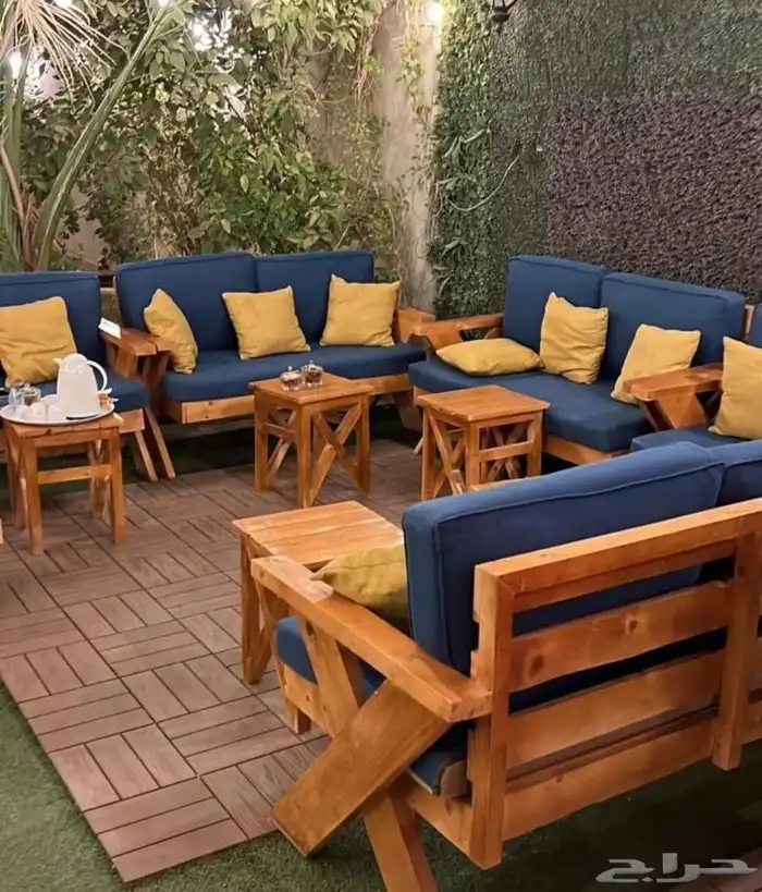 جلسات تراثيه خشبيه وحديد وأطقم الشتاء 19