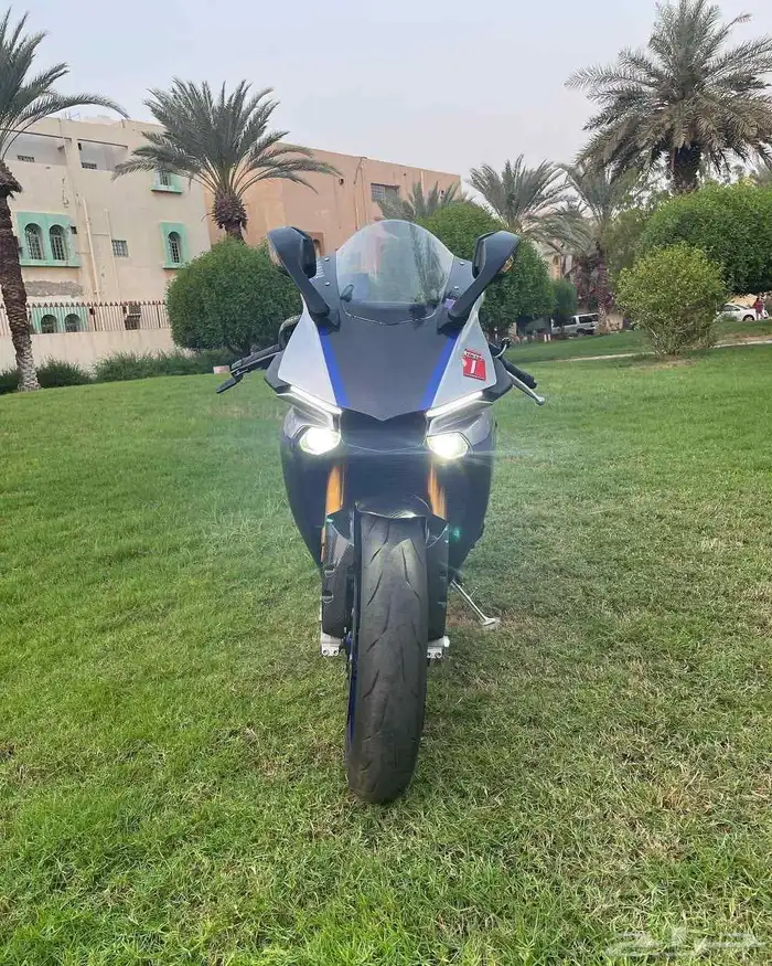 دباب ياماها R1M 1