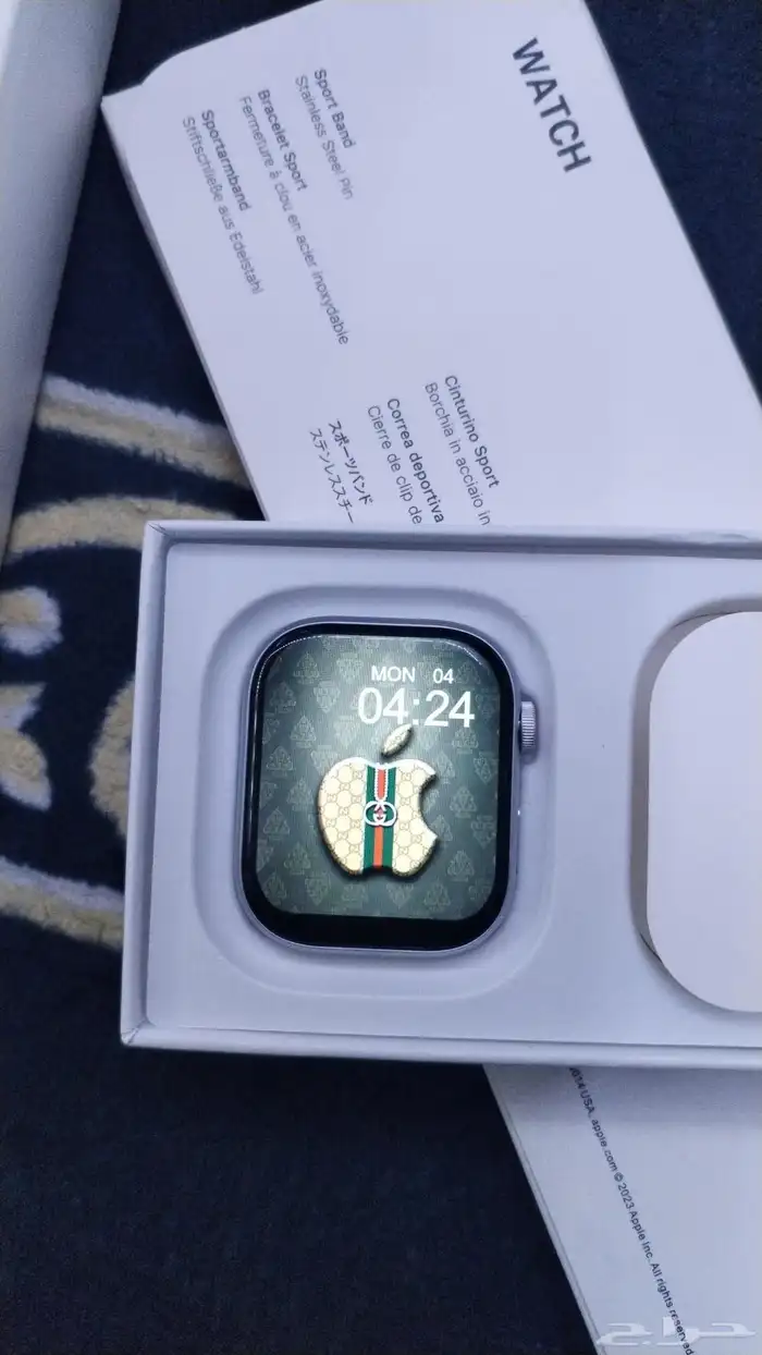 ساعة شبيهه أبل 5