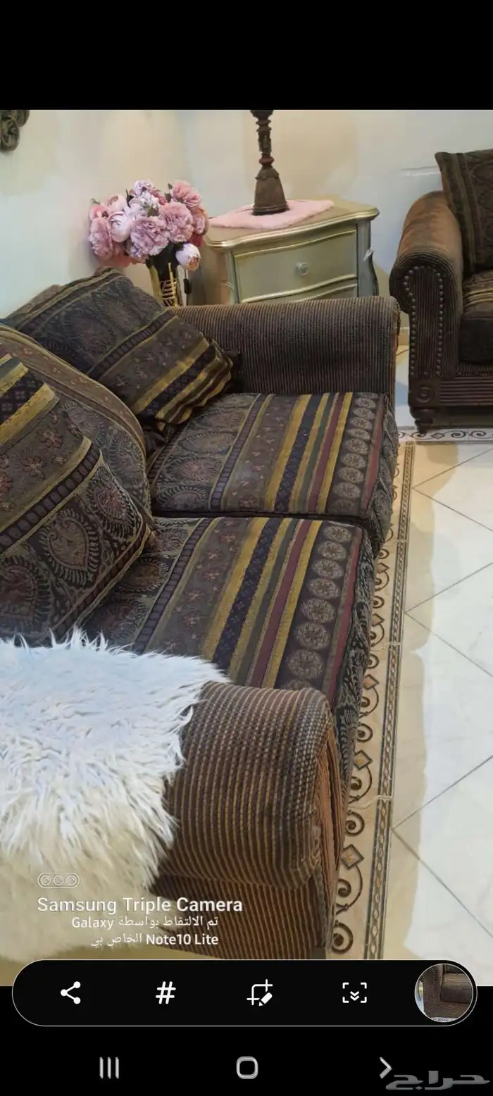 كنب هوم سنتر ثلاثية وثنائية فقط سجادة وغطاء كنب 3