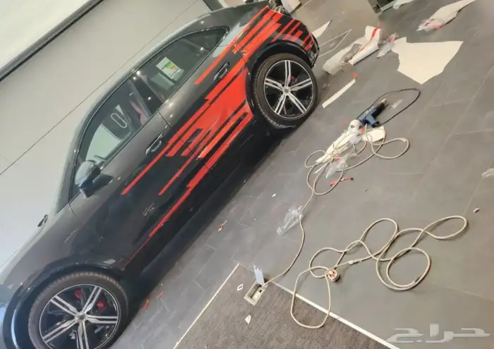 لوحات مضيئة بنر ستيكر يونيبول أعلام كروت أسوار مشاريع تظليل 35