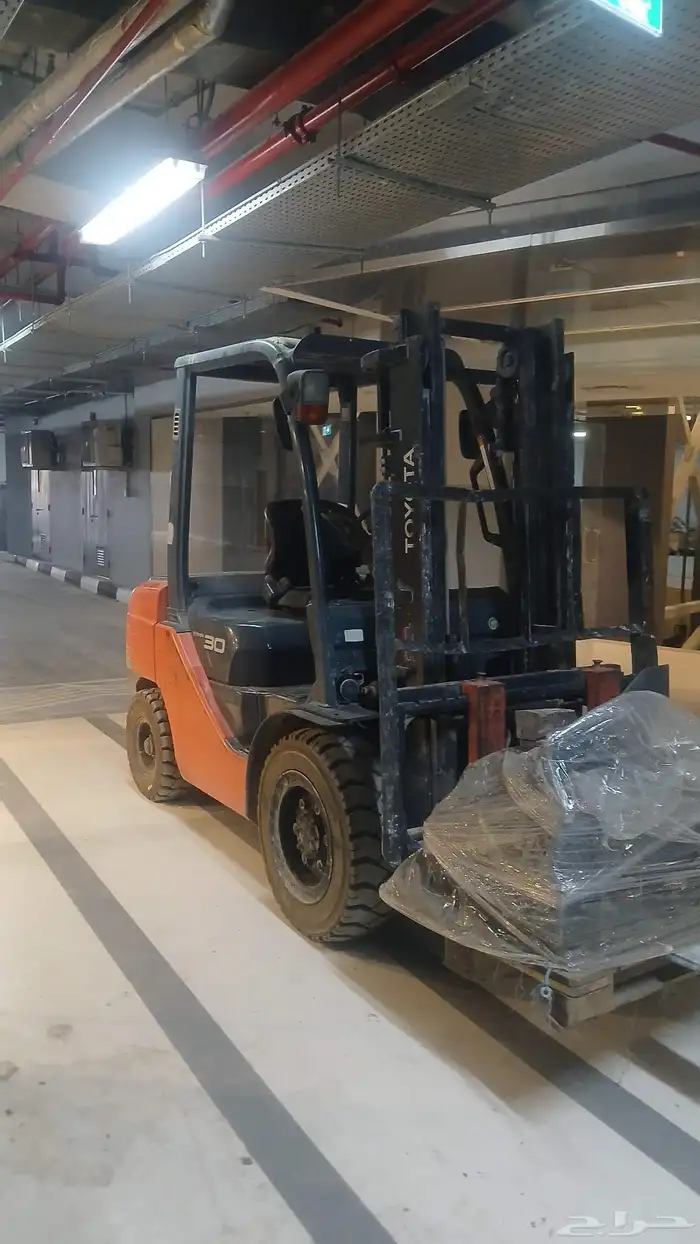 رافعه شوكيه فوركلفت سكينه كرينات للايجار الشهري وليومي 0