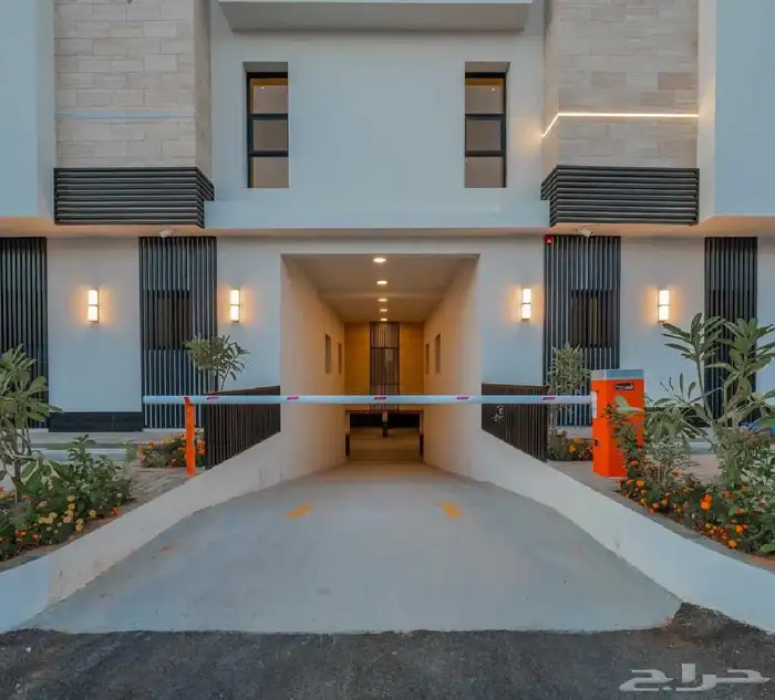 شقة راقية للإيجار في حي القدس 1