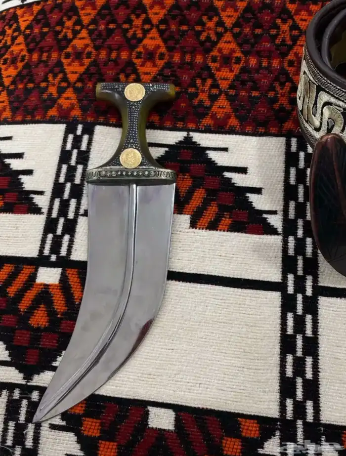 خنجر   خادم ا 2