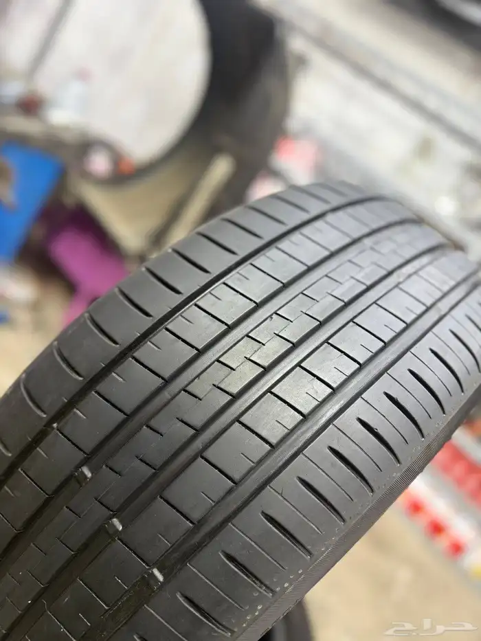 طقم كفرات دنلوب ياباني مقاس خلفي275 40 19مقاس امامي245 45 19 7