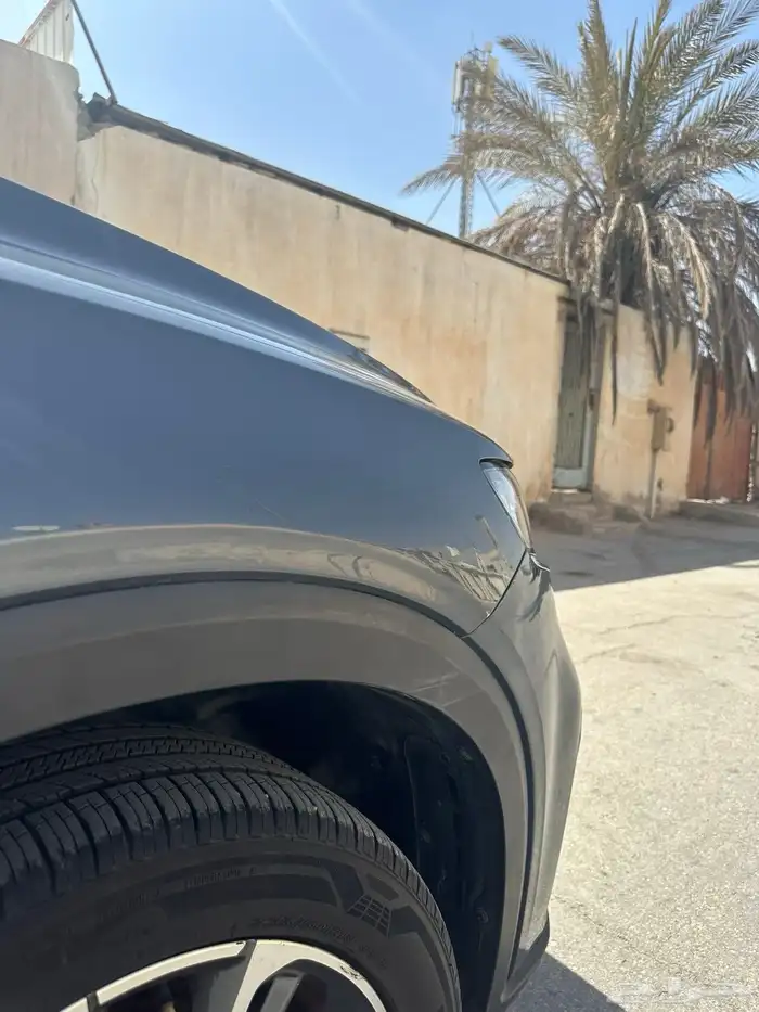 للبيع جيلي توجيلا 2022 عداد 62 وكاله شرط 11