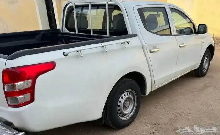 ميتسوبيشي L200 نظيف 2