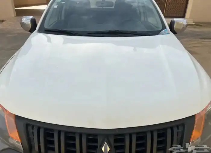 ميتسوبيشي L200 نظيف 0