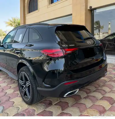 مرسيدس GLC300 AMG موديل 2025 شبه جديد وبضمان الجفالي index