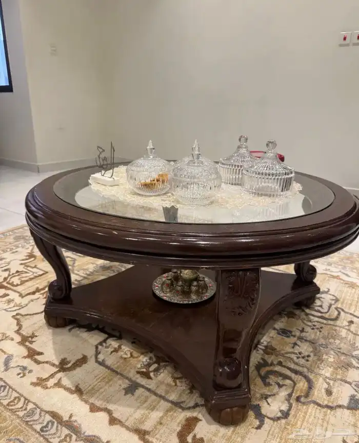 طاولات خشب من الأعلى زجاج 2