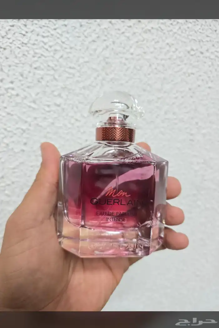 نوفر جميع انواع العطور باسعار الجملة اي عطر تبغاه يوصلك الى 64
