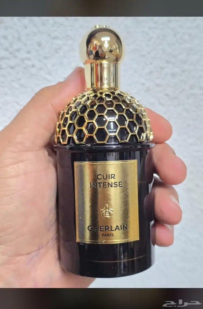 نوفر جميع انواع العطور باسعار الجملة اي عطر تبغاه يوصلك الى 47