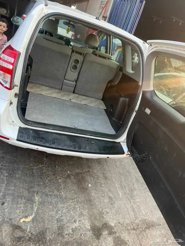 تويوتا ارف 4. Toyota RAV 4 model 2009 1
