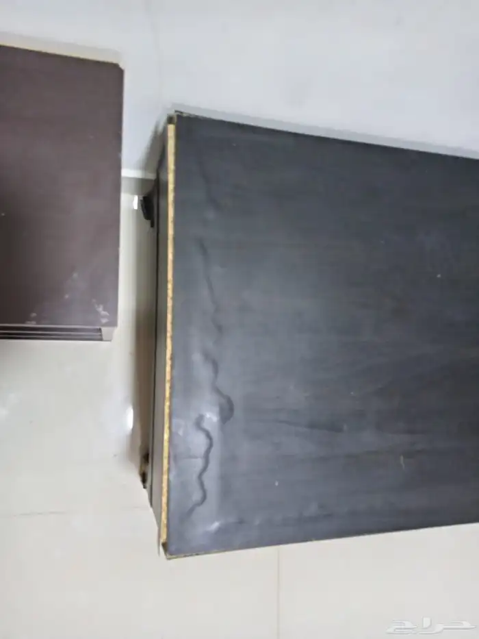 طاولة تلفاز وجزامة صغيرة 2