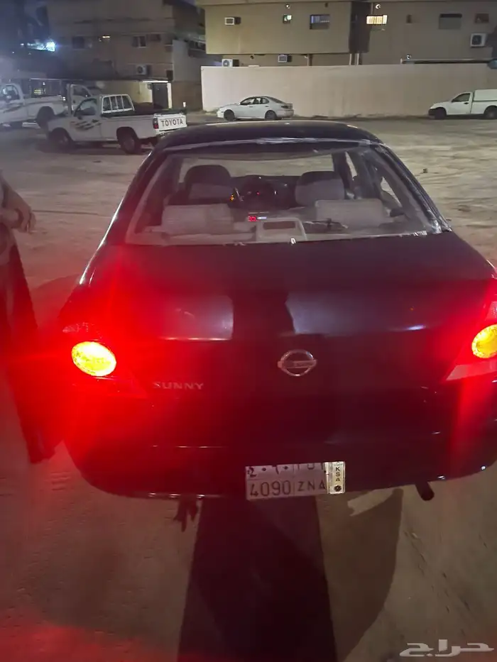 السلام عليكم موجود سيارة صني 2007 اتوماتيك 1