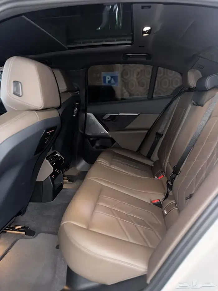 بي ام دبليو 520i M kit - 2024 في جده 21