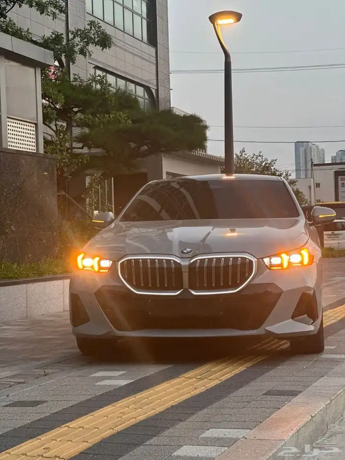 بي ام دبليو 520i M kit - 2024 في جده 6