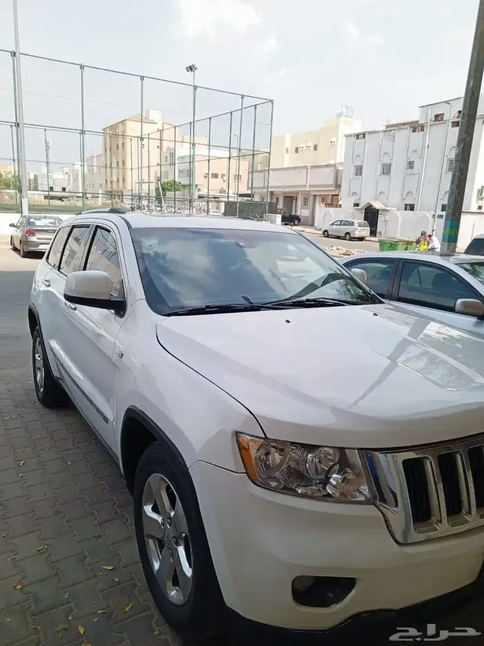 جيب شيروكي 2013 1