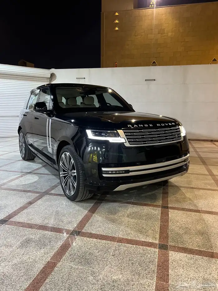 للبيع رنج روفر 2023 فل كامل ناغي اوتوبيوغرافي 8