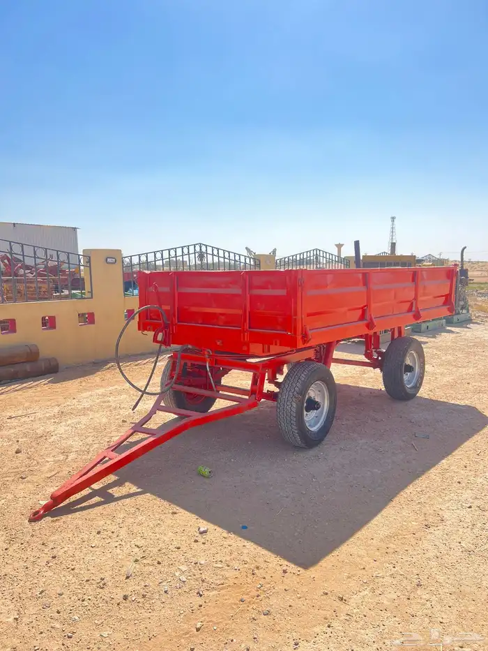 مقطورة حراثه نظيفه جدا 0