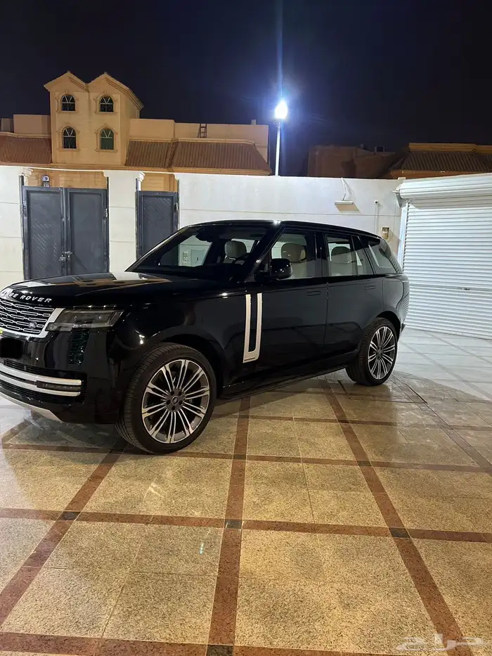 للبيع رنج روفر 2023 فل كامل ناغي اوتوبيوغرافي 13