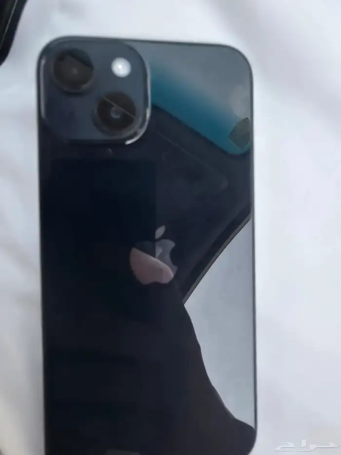 ايفون 14 عادي نظيف مافيه خدوش نسبة البطارية 90 3