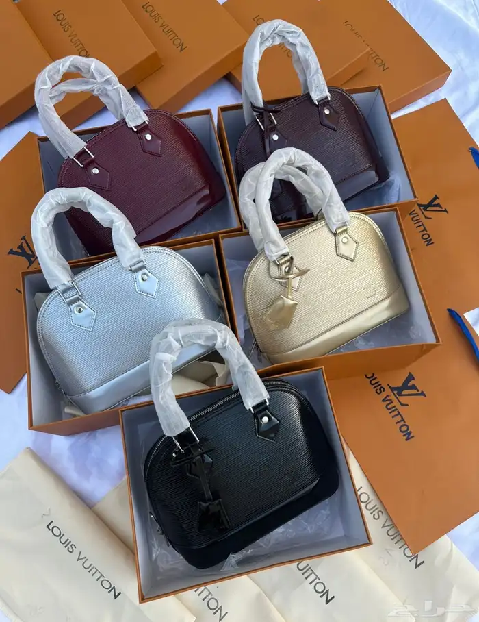 شنط نسائية ماركات 23