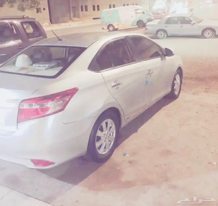 تويوتا يارس 2015 1