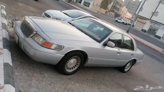 سيارة فورد 2000 5
