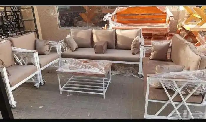 جلسات تراثيه خشبيه وحديد وأطقم الشتاء 14