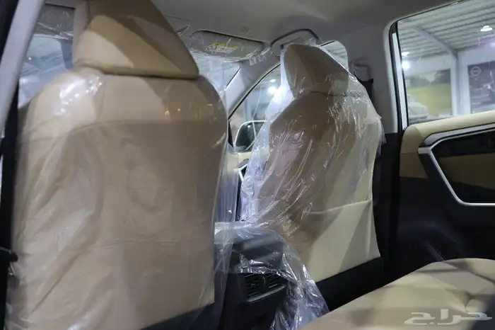 تويوتا راف فور 2025 استندر دبل 10