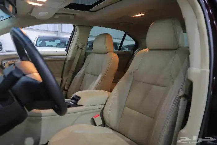 مرسيدس V250 جفالي 2023 على الضمان 10