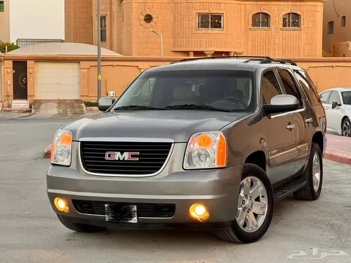 يوكن فل SLT بحالة ممتازة 2008 3